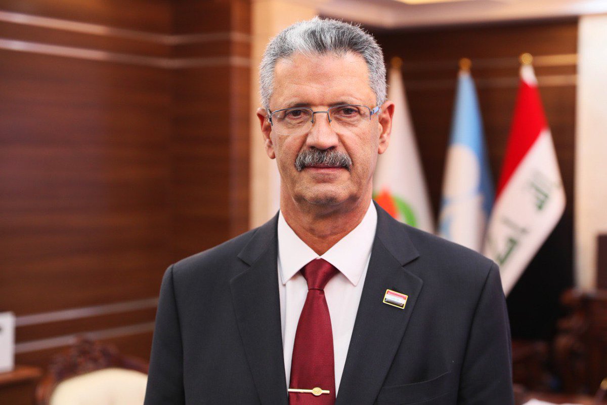HAbdalghanii's tweet photo. 🔺نائب رئيس الوزراء وزير النفط يشيد  بق��ار مجلس الوزراء تثبيت موظفي العقود وتحويل الأجراء الى عقود، ويهنئ المشمولين بالقرار https://t.co/MG1csqgtW0