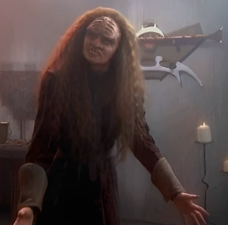 RebootTech4's tweet photo. #Klingon seems to be trending.  Don't forget these lovely Klingons; From the 1996 FMV Game; "Star Trek: Klingon", directed by Jonathan Frakes @jonathansfrakes.  Characters pictured: Martha Hackett, John Cothran,  J.G. Hertzler, Joe Hulser and two others that I'm not sure. https://t.co/b3QFcqOvuq