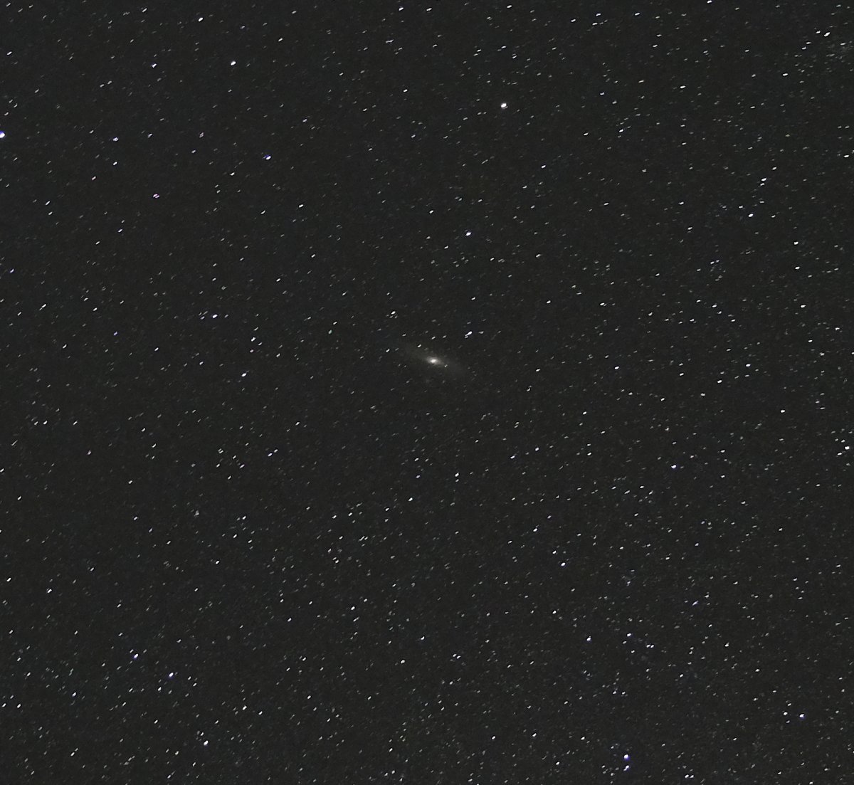 ximonarizko's tweet photo. Arbaiungo uzta #Ilargia #Andromeda #Jupiter eta #Saturno. #Maksutov127 teleskopioa eta #FujiXT2 kamera erabilita https://t.co/D1uiHDxO04