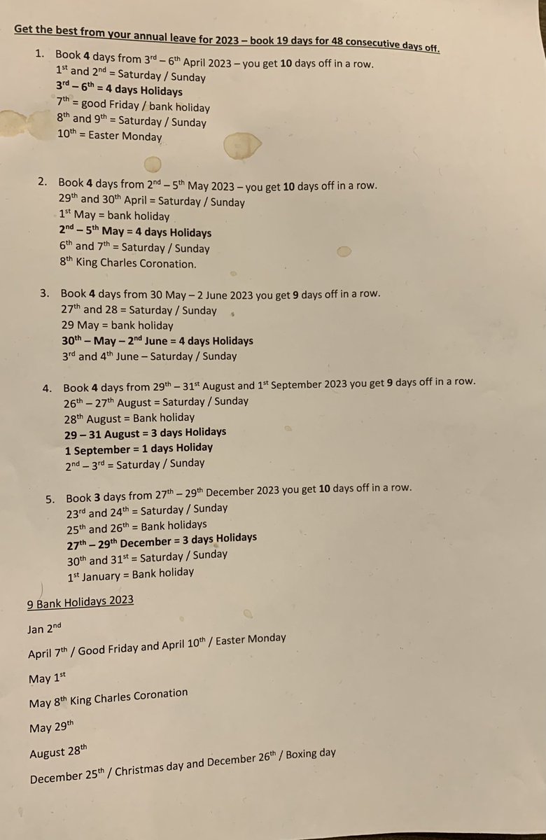 CharlotteMoss96's tweet photo. My bf’s mum has made this &amp; I thought I’d share - how to get 48 consecutive days annual leave by just booking 19 days off in 2023 🤝 https://t.co/XB3mUHl01a