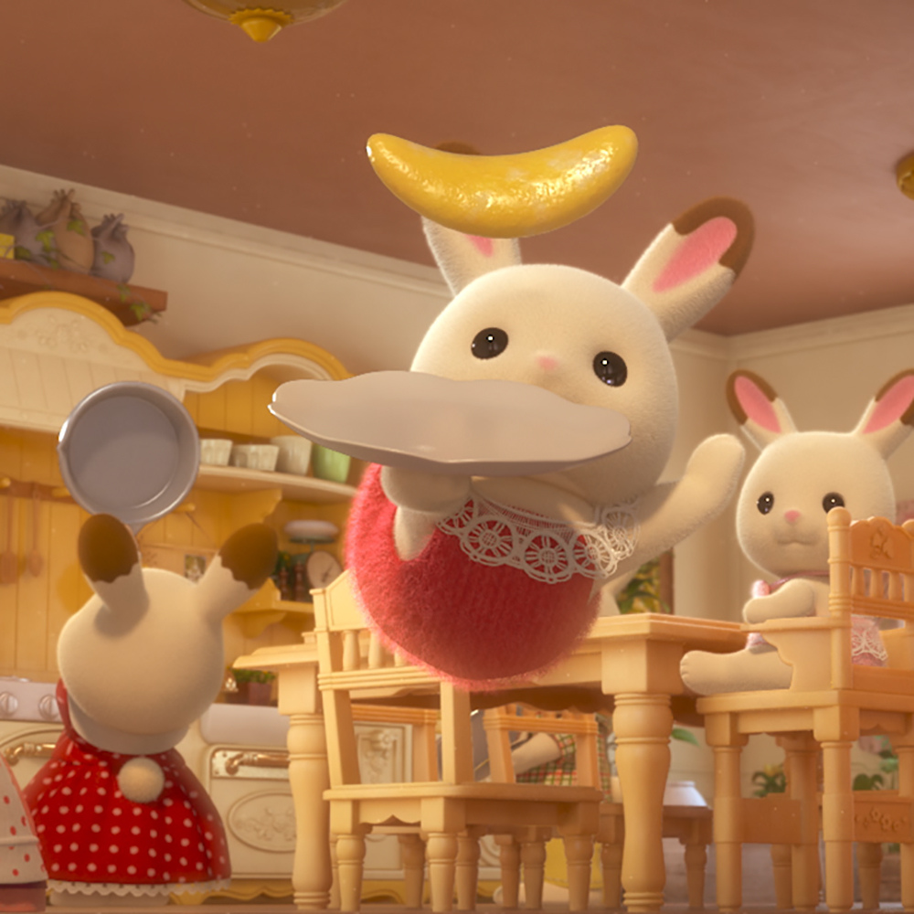 Creme is making an omelette with Christmas lunch leftovers. It's time to flip it! "Catch, Crème!" 🍳