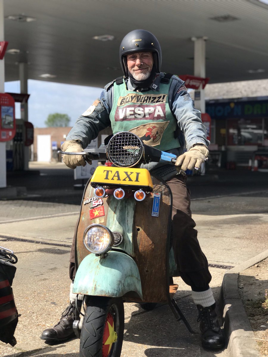 Ali Richards 🛵 tweet media