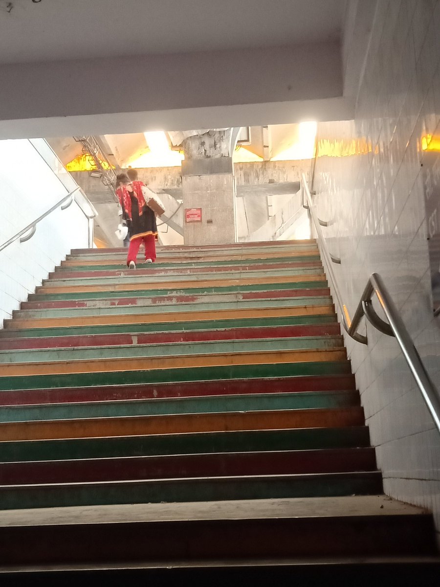 humanrights2018's tweet photo. @Central_Railway @GM_CRly
This picture of #juinagar JNJ
#railway station from many years the (Panvel - CST) #TRAIN is stopping at CST,WADALA &amp; #goregaon not #andheri but no officer is bothered to correct it &amp; #passengers are suffering @ANI
#ZRUCC
@AshwiniVaishnaw @raosahebdanve https://t.co/P5gKI6bduM