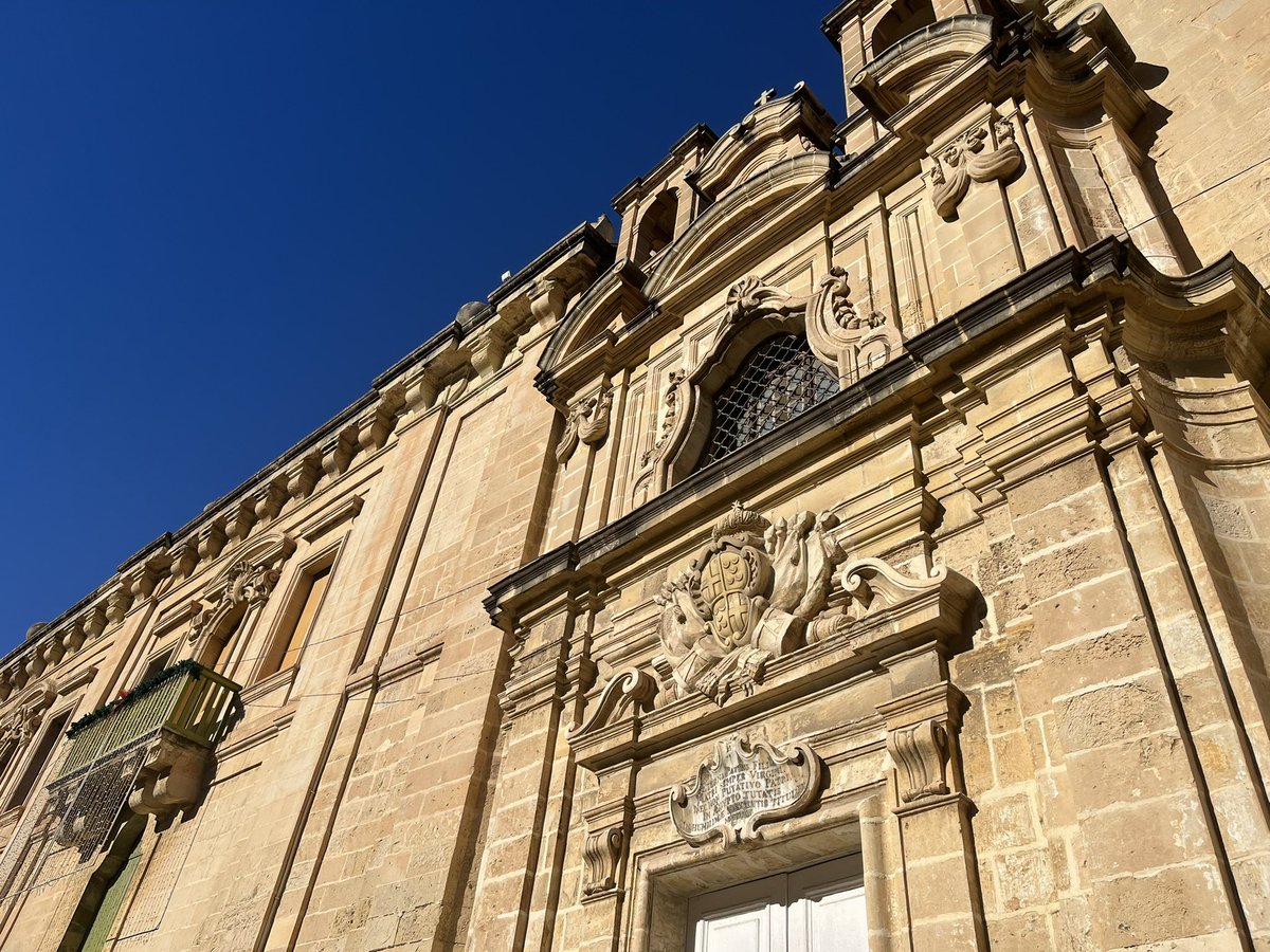 MissEuridice's tweet photo. Buenos días #findom desde Malta.
Me debes 1€ por cada vez que pensaste en mí anoche. https://t.co/a3FY7BLvFe