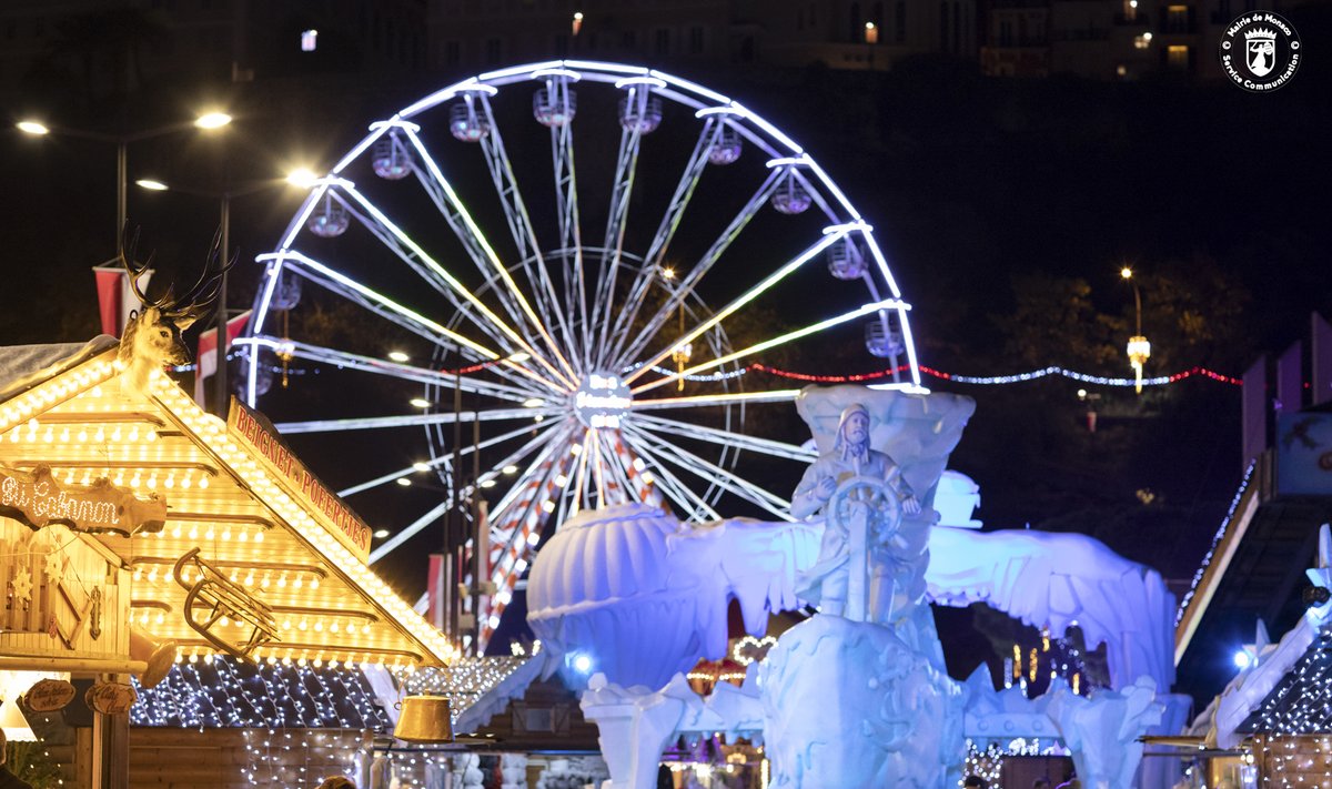 MairieMonaco's tweet photo. [SOIREE DU REVEILLON J-3 ‼️]
Venez célébrer le nouvel an samedi 31 décembre en plein cœur du Village de Noël! 🥳
▪️ 21h concert de Benty Brothers Music 
▪️ Minuit Feu d’artifice !
👉Entrée libre et gratuite 
#feudartifice #villagedenoelmonaco #rollerstation #mairiedemonaco https://t.co/A4jVlqcBiU