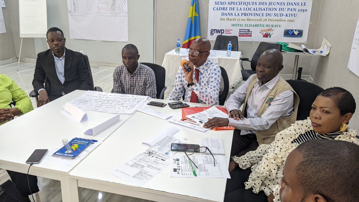 barhahiga20171's tweet photo. #Bukavu/Sud-Kivu : 2ème jour de la Table ronde présentation des résultats sondage sur les besoins sexospécifiques des pour la #Localization2250 au Sud-Kivu.
@WY4PSinAfrica
@gnwp_gnwp
@FemmesPaixSec
@CanadaRDC
@RDC_JPS
@GC_Youth4Peace
@UNDPAfrica https://t.co/EB42M4MvWd