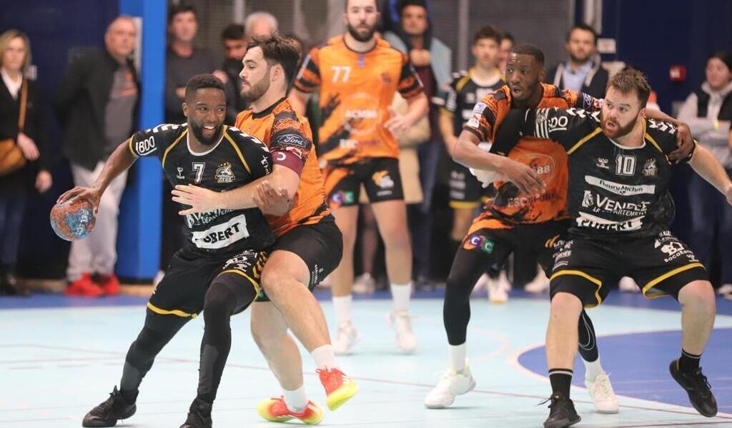 Handball. N1M : Chrys Youcef est « déçu mais pas inquiet » après le début de saison de Pouzauges (Ouest-France) dlvr.it/Sg2j36