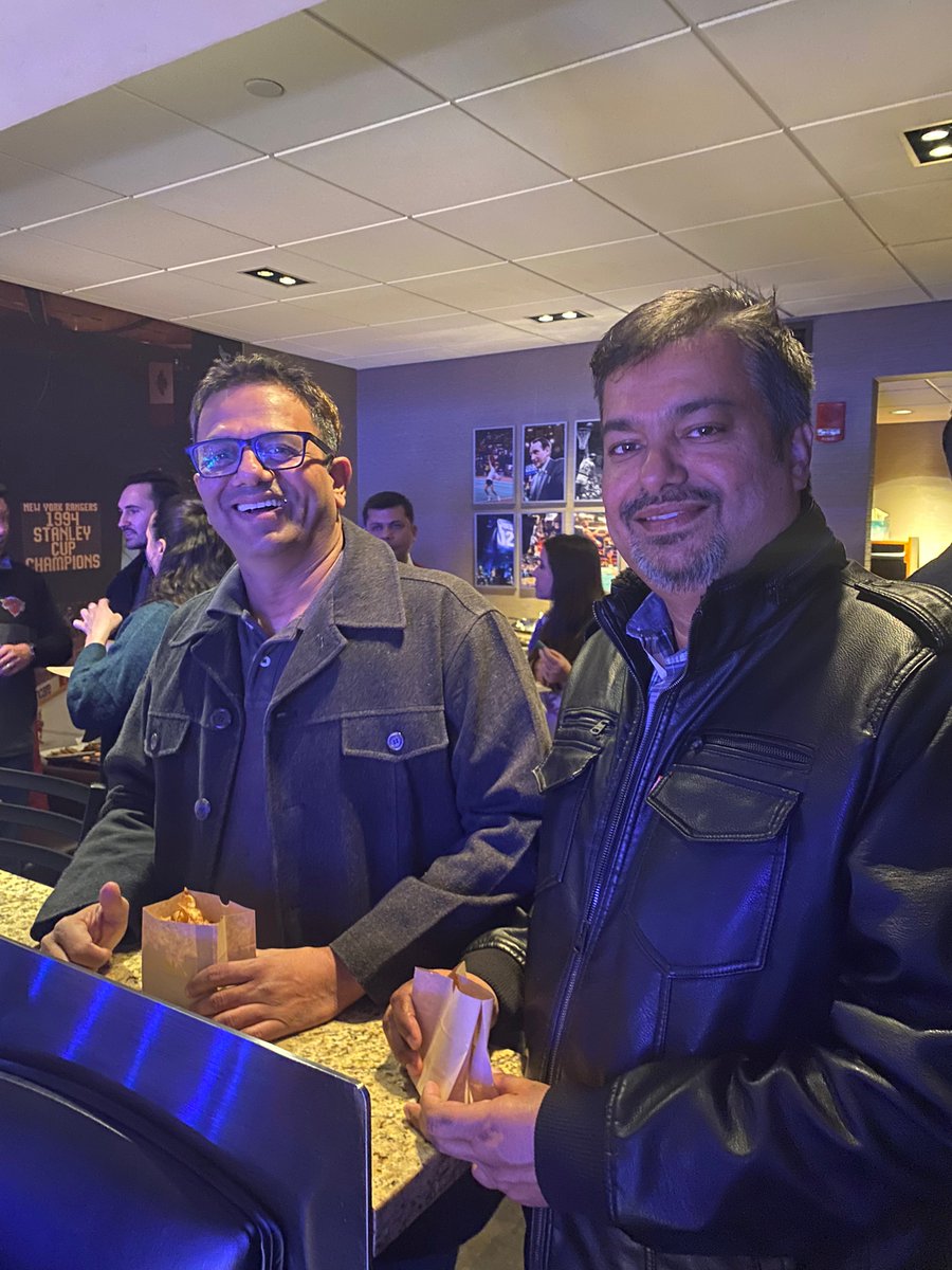 InfosysEvents's tweet photo. With the year ending, #InfosysOracleServices hosted ‘Tis the Season to Transform’, an evening filled with power-packed networking and stimulating conversations at Madison Square Garden. #InfosysCobalt #Oracle #CloudConnected https://t.co/eEjG5Q95bN