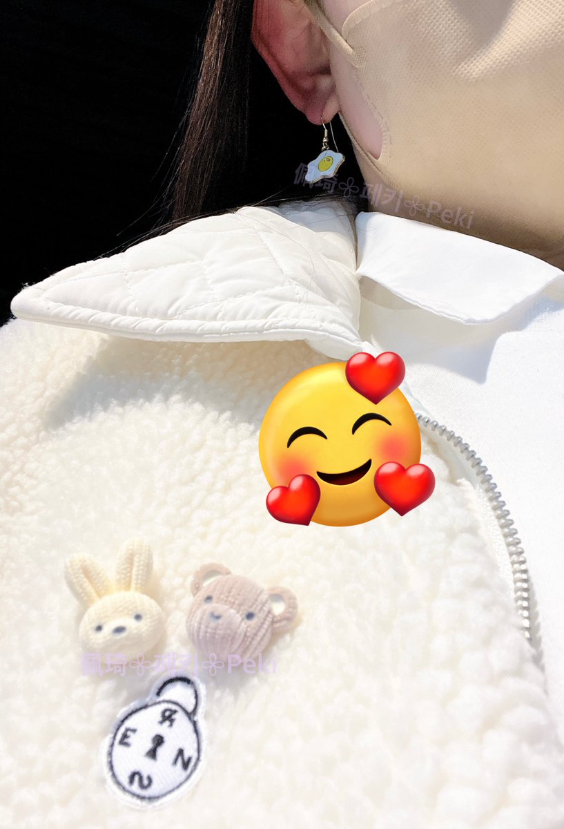 PJEONGHANIYOO_N's tweet photo. 헤헤👔🦺🫶🏻
#seventeen #세븐틴 #svt #セブチ #セブンティーン #Jeonghan #정한 #尹淨漢 #ジョンハン #JEONGHANSTYLE #JEONGHANFASHION #정한스타일 #정한패션 #samestyle #sameitem #커플룩 #손민수 #커플아이템 #모두같이외출 #同款 #お揃い #オソロ芸人 #分かる人には分かる #わかる人にはわかる https://t.co/TIoRi2gGyH