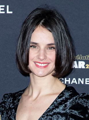 merlinpapin3's tweet photo. .@FredOL69007 On souhaite un Bon Anniversaire à #JenniferDecker qui a 40 ans on peut la voir dans
Syndrome E
Un Beau Voyou
L'Hermine
Paris Willouby
Voix de Garage
Orpheline https://t.co/ufQhJdHUCa