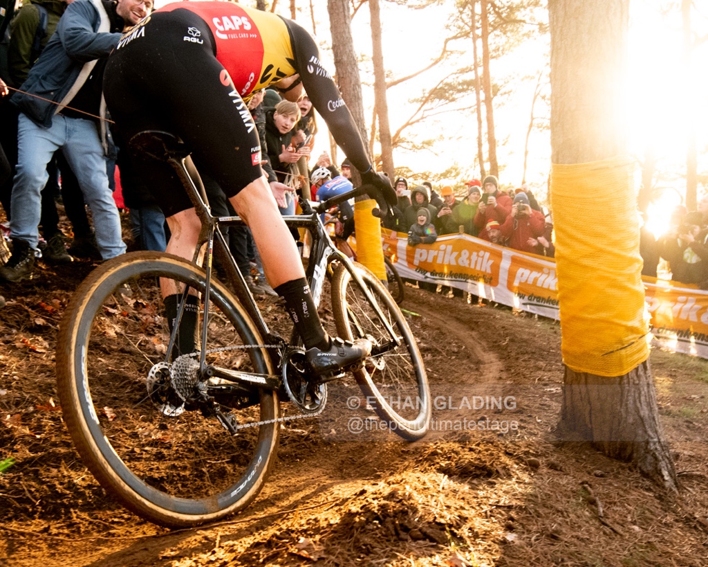 Ethan A. Glading tweet media