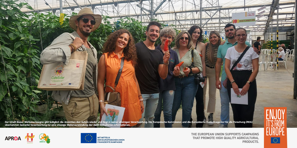 cutesolar_de's tweet photo. Heute möchten wir uns bei unseren Freunden in Spanien und Deutschland bedanken, die uns seit Jahren begleiten und unsere Botschaft teilen, um mehr Menschen von Solar-Gewächshäusern in Südeuropa zu überzeugen. Vielen Danke! 🌍

https://t.co/ZQx3Ol1C6e
#EuropasGeschmackKultivieren https://t.co/6UttzyuXuy