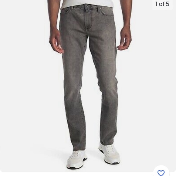 waltermagic1's tweet photo. So good I had to share! Check out all the items I'm loving on @Poshmarkapp #poshmark #fashion #style #shopmycloset #purebluejapan #anntaylorfactory #johnvarvatos: https://t.co/3pVdIILvQR https://t.co/8huVJg8iOZ