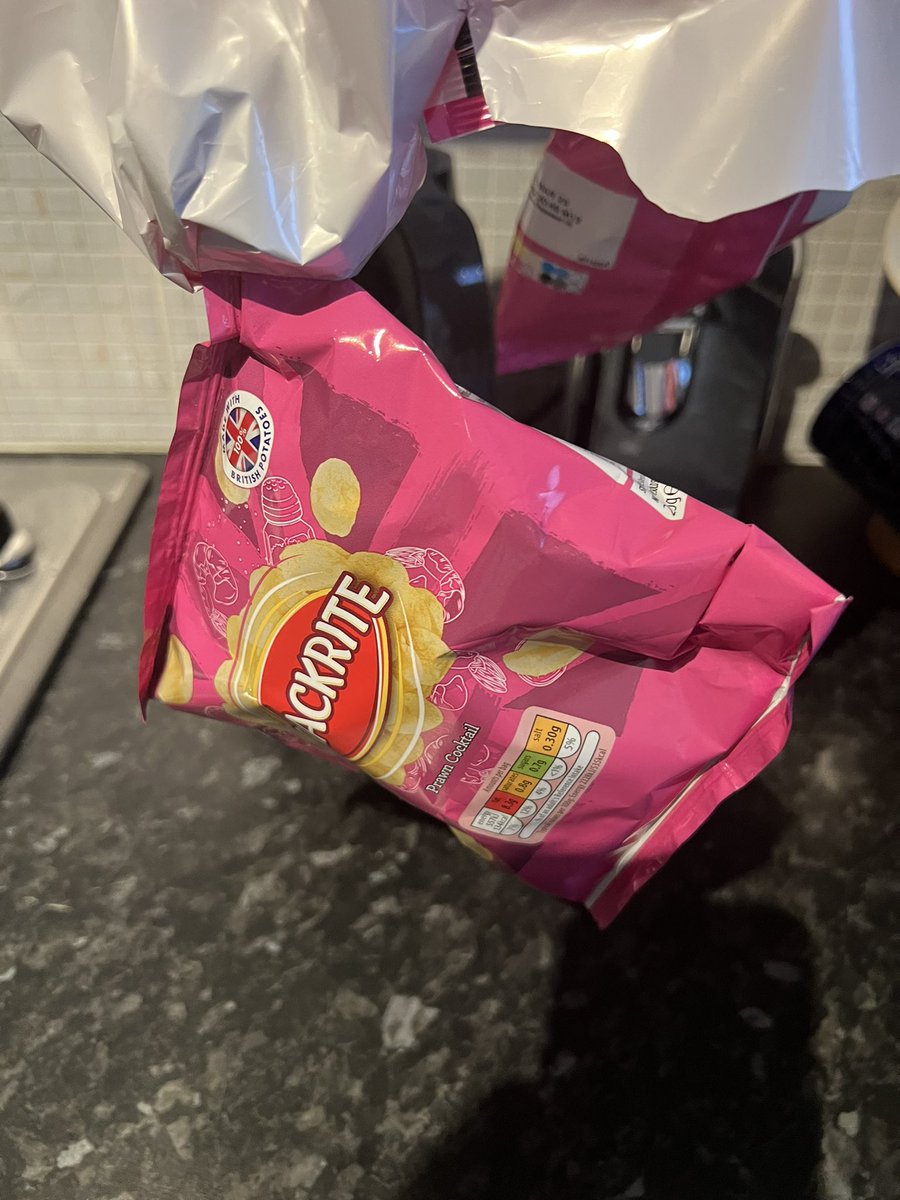 3BDJServices's tweet photo. @AldiUK very disappointed with the multi pack crisps. out of 6 bags within,two of them were sealed in to the seem of the outer bag and rendered them stale. Not the first time! https://t.co/vBMDZNCNNy