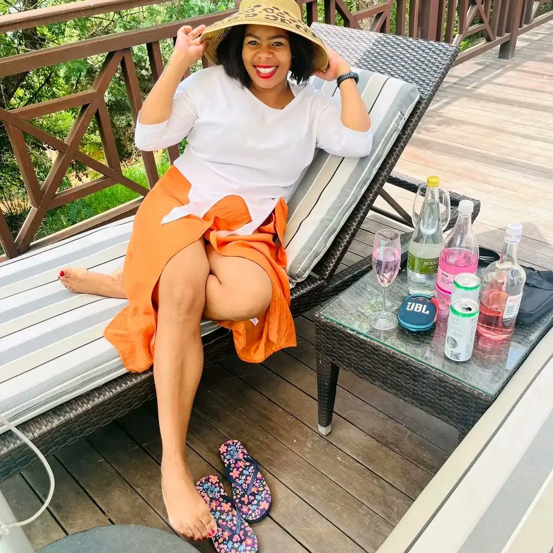 SharonMotata's tweet photo. Really holidays maker ❤️❤️❤️❤️❤️ @iKhokhaSA #RealHolidayMaker https://t.co/IwQMniadMx