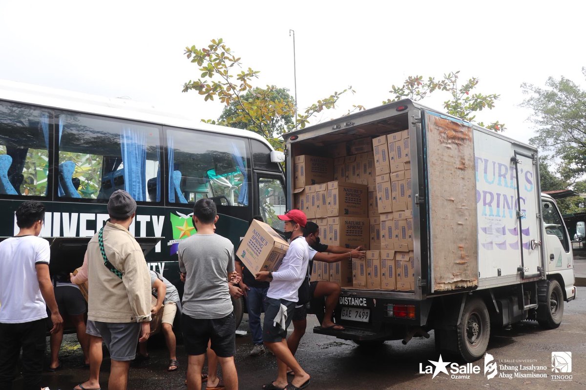 lsutingogcpo's tweet photo. 189 Animo Care packages are off to St. Matthew Parish Church, Aloran for the 2nd wave of Tabang Lasalyano, Abag Misamisnon relief operation.
#TabangLasalyanoAbagMisamisnon
#TabangMisamisOccidental #PrayForMisamisOcc #MisamisOccidentalNeedsHelp #MisOccNeedsHelp https://t.co/qPpMzIIH6I