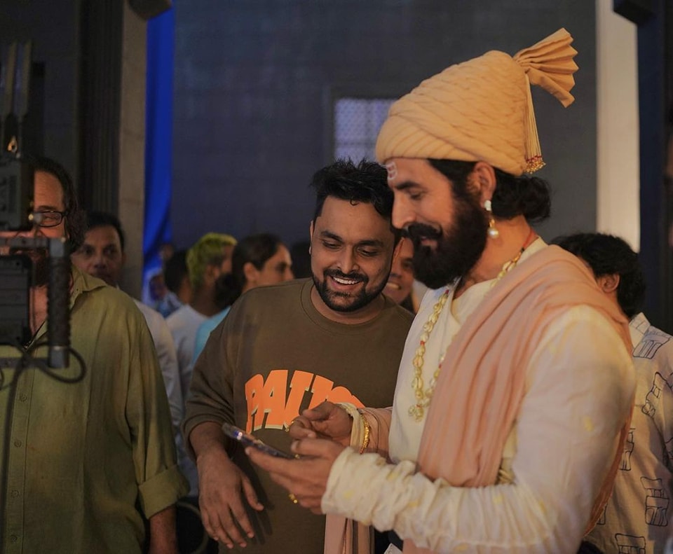 Akshay Kumar as #ChhatrapatiShivajiMaharaj on the sets of #vedatmaratheveerdaudlesaat 

#AkshayKumar #ChatrapatiShivaji