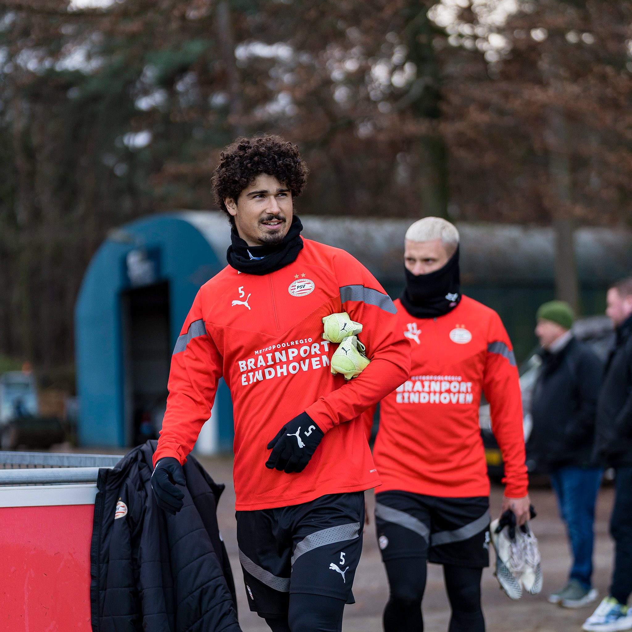 psv black and orange