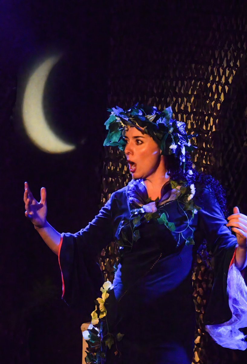 CaroleCarpenter's tweet photo. Thankful for the magical and fun creative opportunities I’ve had in 2022 with @HGtheatre @HarrogatePhoen1 @HgateDramatics and sending love to all involved! (photo credits Rainbow Rice Photography and @AnnaWeilding) #MenOfTheWorld #122LoveStories #TheMechanicals #TheAddamsFamily https://t.co/i6JYkGPKEr