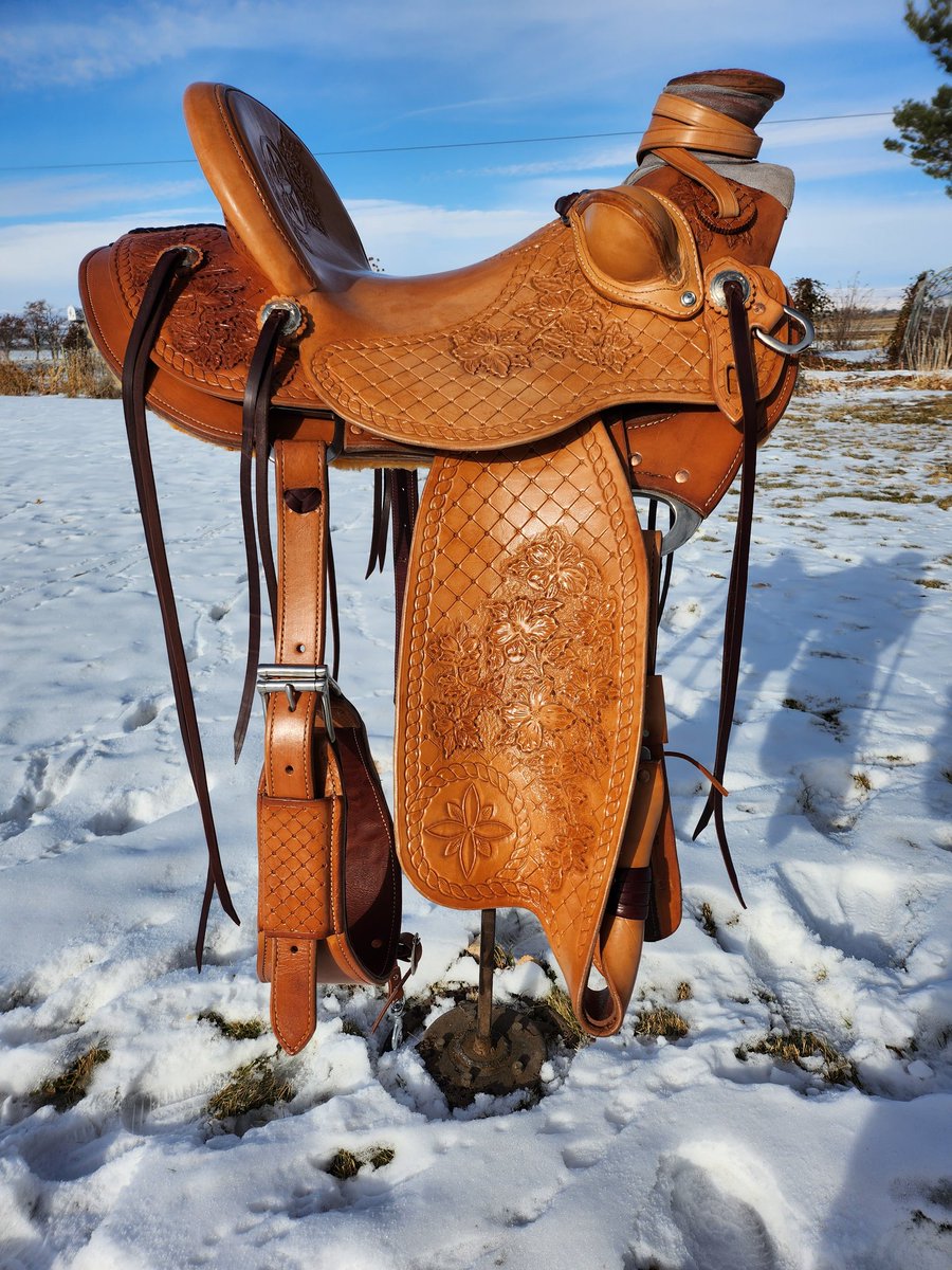 dkoyle's tweet photo. My latest saddle, #54.  Koyle Saddlery, Gooding, Idaho https://t.co/X1onMUbtc9