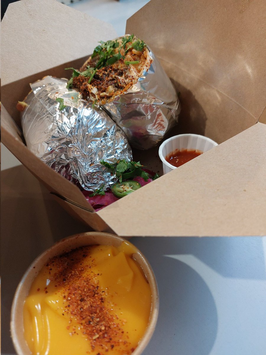 Trip to <a href="/NewportMarketUK/">Newport Market</a> for lunch today. Selected <a href="/thebabhaus/">Bab Haus</a> and was not disappointed. #mexican #goodeats Fabulous flavours and good portions.