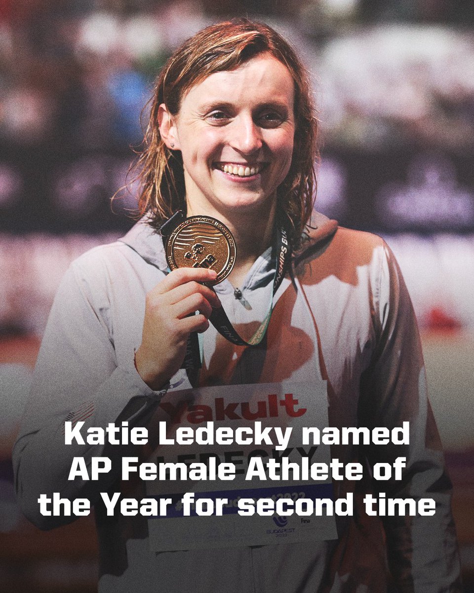 espn's tweet photo. Katie Ledecky is incredible 👏 

She also won in 2017. #ThatsaW https://t.co/apAId5K7hp