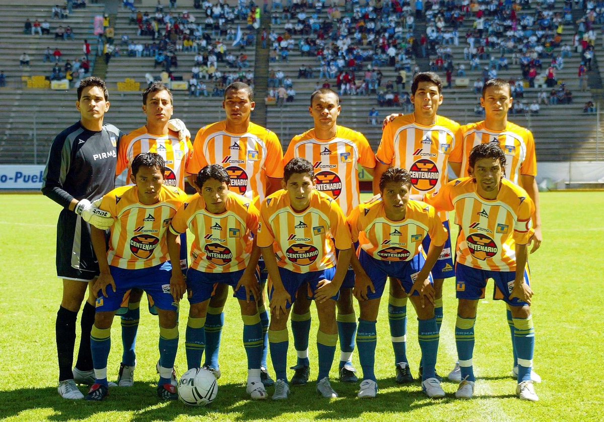 TigresJersey's tweet photo. Para el tercer uniforme, se espera @Pirma_Oficial haga un remake del uniforme local de @TigresOficial Los Mochis 2006 a rayas como lo fue en su momento.

¡VAYA ACIERTOS POR DOQUIER! https://t.co/TGWjXClEHP