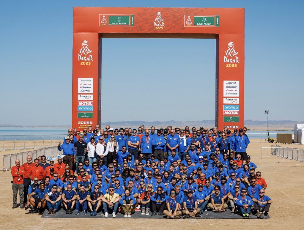 Andresito__'s tweet photo. Los organizadores y grupo de #Staffs se encuentran listos para el #Dakar2023 https://t.co/Ji8yEBngty