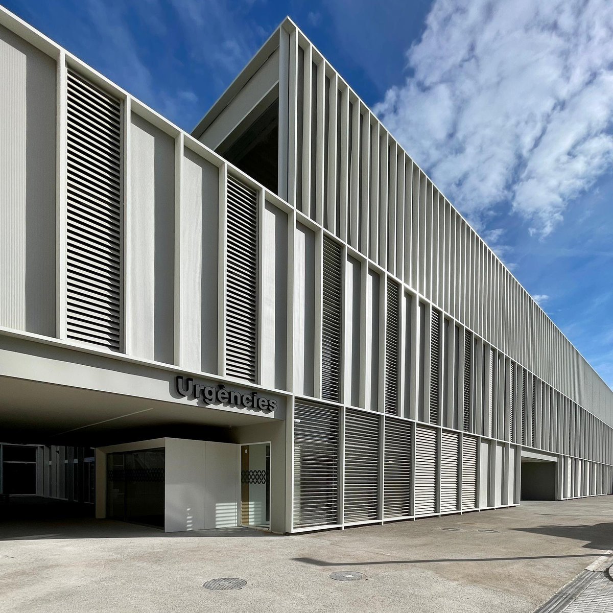 TecnicsG3's tweet photo. Finalitzen les obres de l’Ampliació de l’Hospital de Granollers, un gran repte que G3 ha assolit junt amb Enne Gestió col·laborant com a DEO i CSS.
#hospitalbuilding #COVID
🖼️: @qu_bo https://t.co/XDAhBFZy88