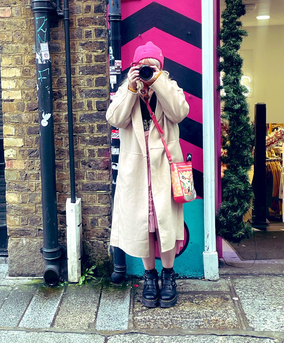 Moments to Media (@momentstomedia) on Twitter photo 