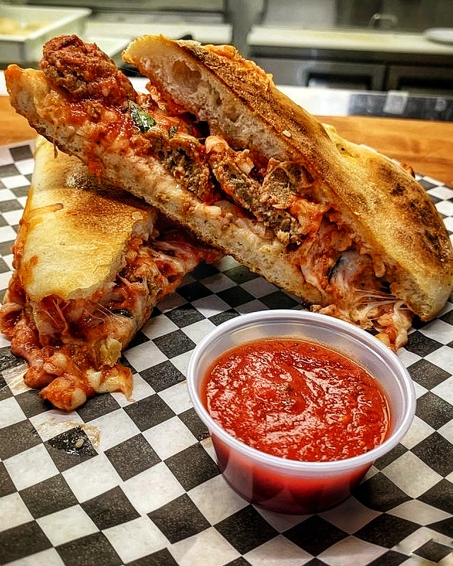 BergheimPizzaCo's tweet photo. Today's weather is predicted to be π sunny with a chance of a Meatball sandwich, along with a side of ranch or pizza sauce.
βοΈ830-336-2577 or π±Order Online at https://t.co/LoLHqJeBh4
π½οΈ Dine in, Carry out, Delivery or Catering.
#boernetx #fairoaksranchtx #pizza https://t.co/8iO9A83YFE