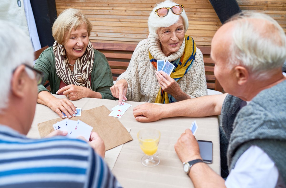 pjarvie's tweet photo. Happy National #cardplaying Day - Playing cards are social and support brain health. Card games challenge your mind. Love your brain and stay healthy. #ENDALZ @ALZIMPACT @AlzNorCalNorNev https://t.co/dqSNbiJYmf