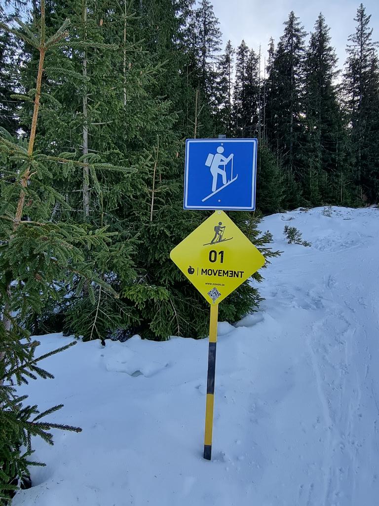 adacek121's tweet photo. Skitouring Jasná: Lúčky - Rovná Hoľa 🎿🌥🌬... 
Check out my activity on Strava: https://t.co/xNQeDyU1vI
#Slovakia #skialp #skitouring #jasna #lucky #rovnahola #mountains #lowtatras https://t.co/oYqLNyWLN7