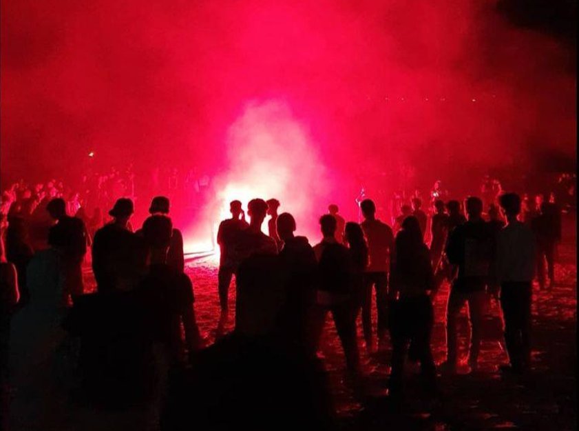 jesuisbeninois's tweet photo. Ne restez pas en marge de l'événement le plus fabuleux qui vous permettra de clôturer l'année en beauté !
#LE_FEU 🔥DE BOIS À LA PLAGE 🏖️⛱️
organisé par #TATABEACH les 30 et 31 décembre à la plage à partir de 19H .
⤵️⬇️ https://t.co/qyPmotkkWO