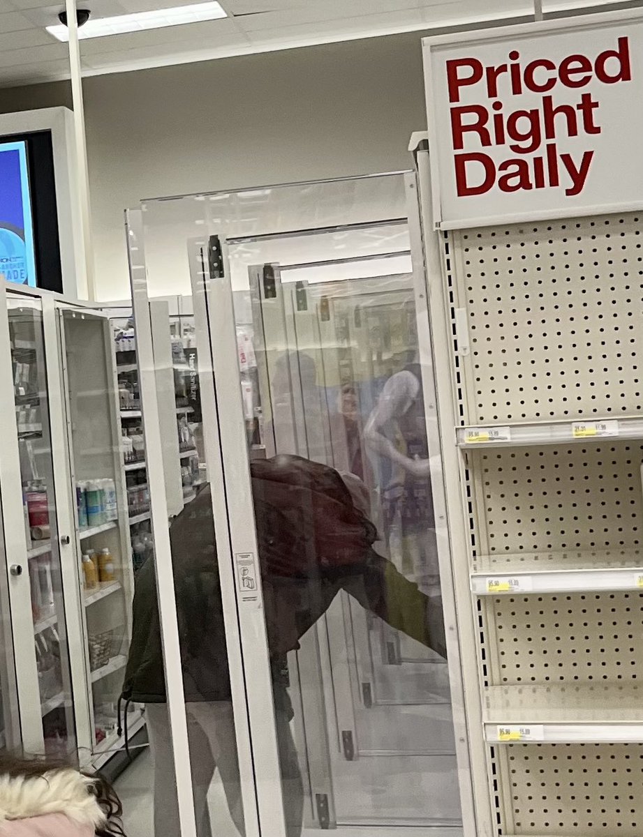 Leading retailer installs security in Oral Care and multiple other departments, but leaves unlocked and opened because, according to store personnel, “the bell rings the intercom constantly” 🥴#Retail #shoplifting