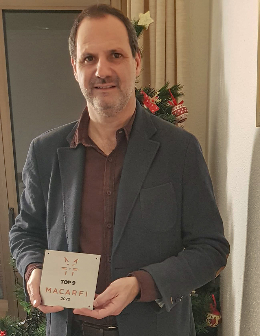 de_llivia's tweet photo. La Calèche és un projecte que va néixer fa 15 anys, impulsat per na Olga Gimeno -cuina- i en Pep Ametller -sala-. Ara, també, en Marc Trabal.
Tota la informació a: https://t.co/jh33EfpnD6
#Llívia #Llivia #Llivi #LaCaleche #restaurants #premis #gastronomia #guardó #Macarfi #cuina https://t.co/eRHMo9BLOm