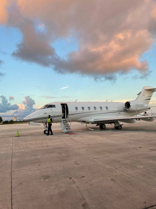 Watch Olivia May ✨'s leaked NSFW photo on TwXstars