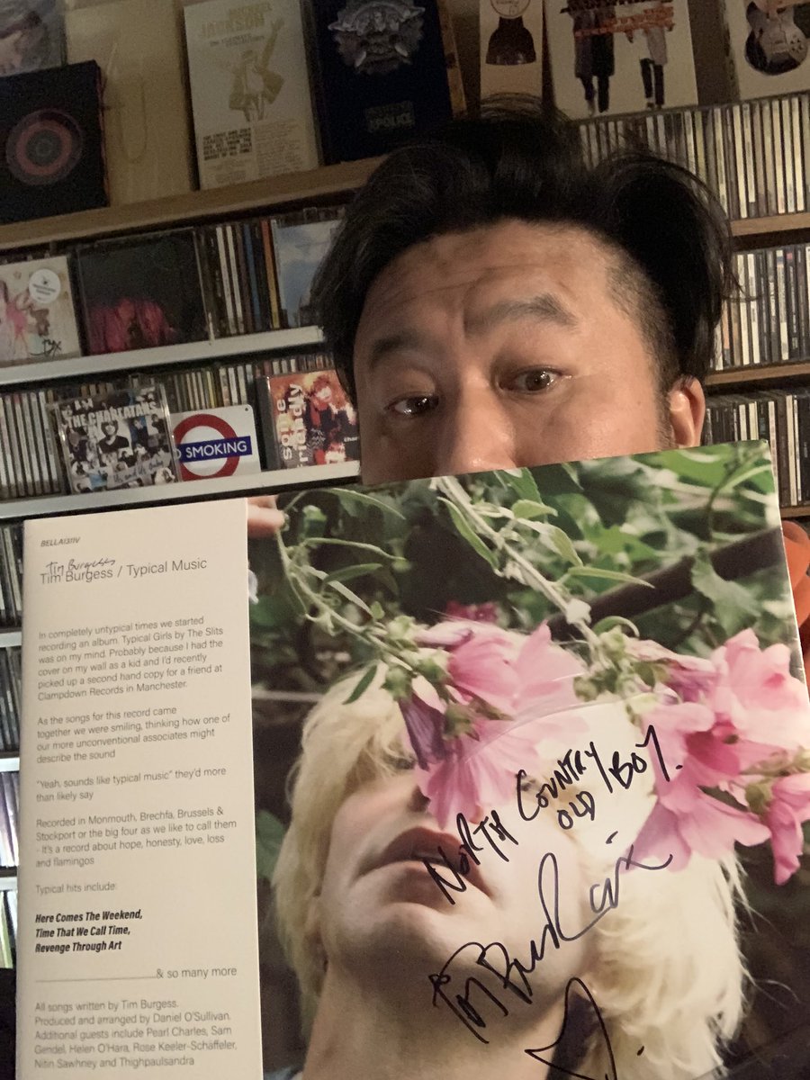 juicymusiclab's tweet photo. Thank you @Tim_Burgess for personally signed vinyl!!
It’s delivered here in JAPAN🇯🇵
North Country Old Boy is here!
#timburgess #thecharlatans #typicalmusic #frow
Thank you @FrowLive https://t.co/a733S8nmX3