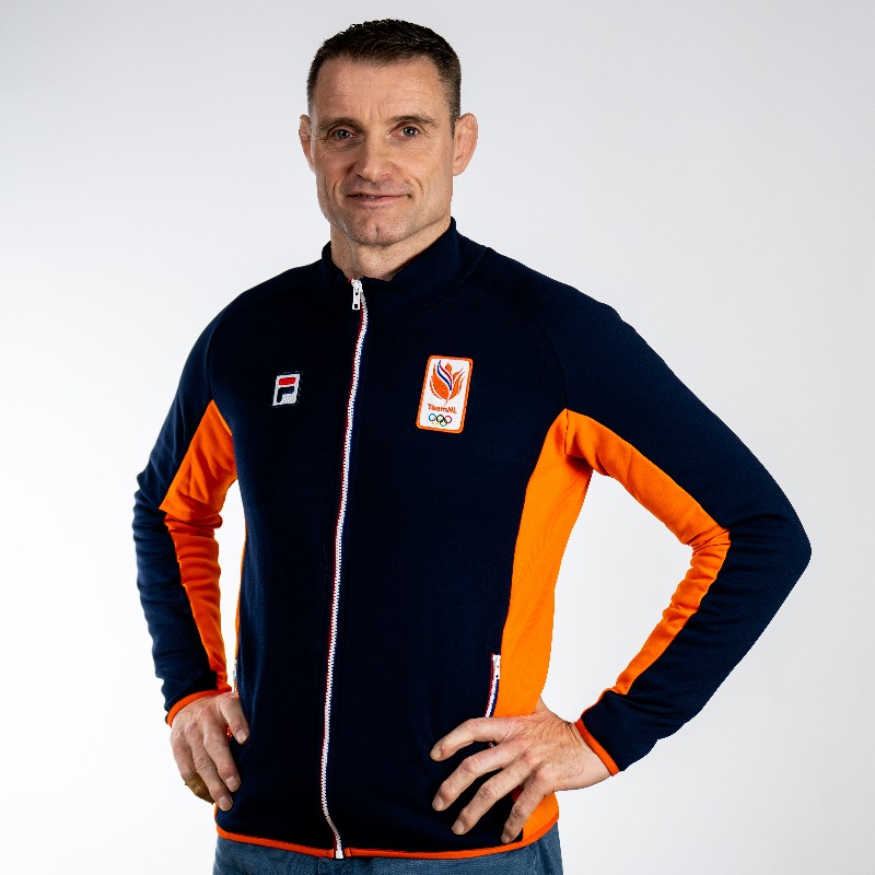 nocnsf's tweet photo. Maak kennis met onze chef de mission voor de Europese Spelen 2023 🧡

Mark Huizinga zal TeamNL begeleiden tijdens dit belangrijke toernooi in aanloop naar de Olympische Spelen van 2024 in Parijs.

#EG2023 | @EOCmedia