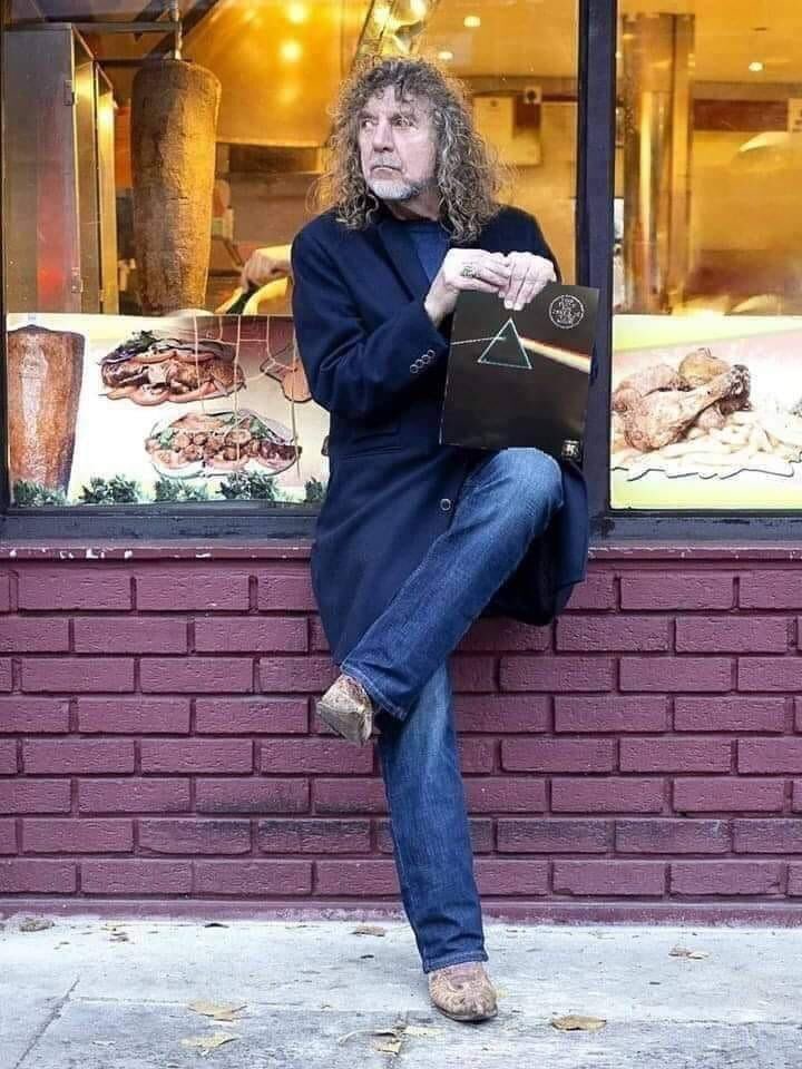 CCEntSydney's tweet photo. @RobertPlant @pinkfloyd https://t.co/T1ADrBpM8L