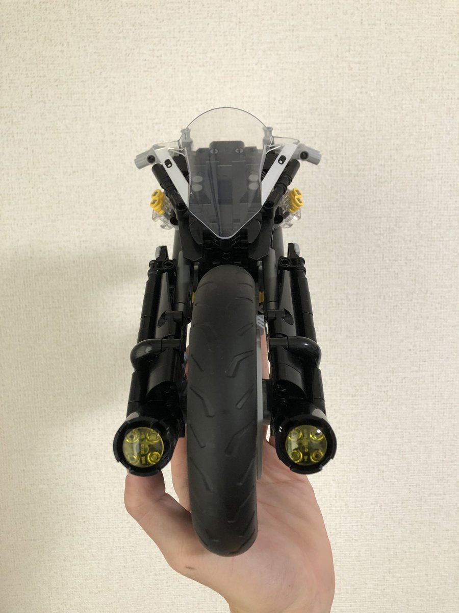 rivel_bio's tweet photo. 今年のレゴ納め https://t.co/4KCpoG84Lj