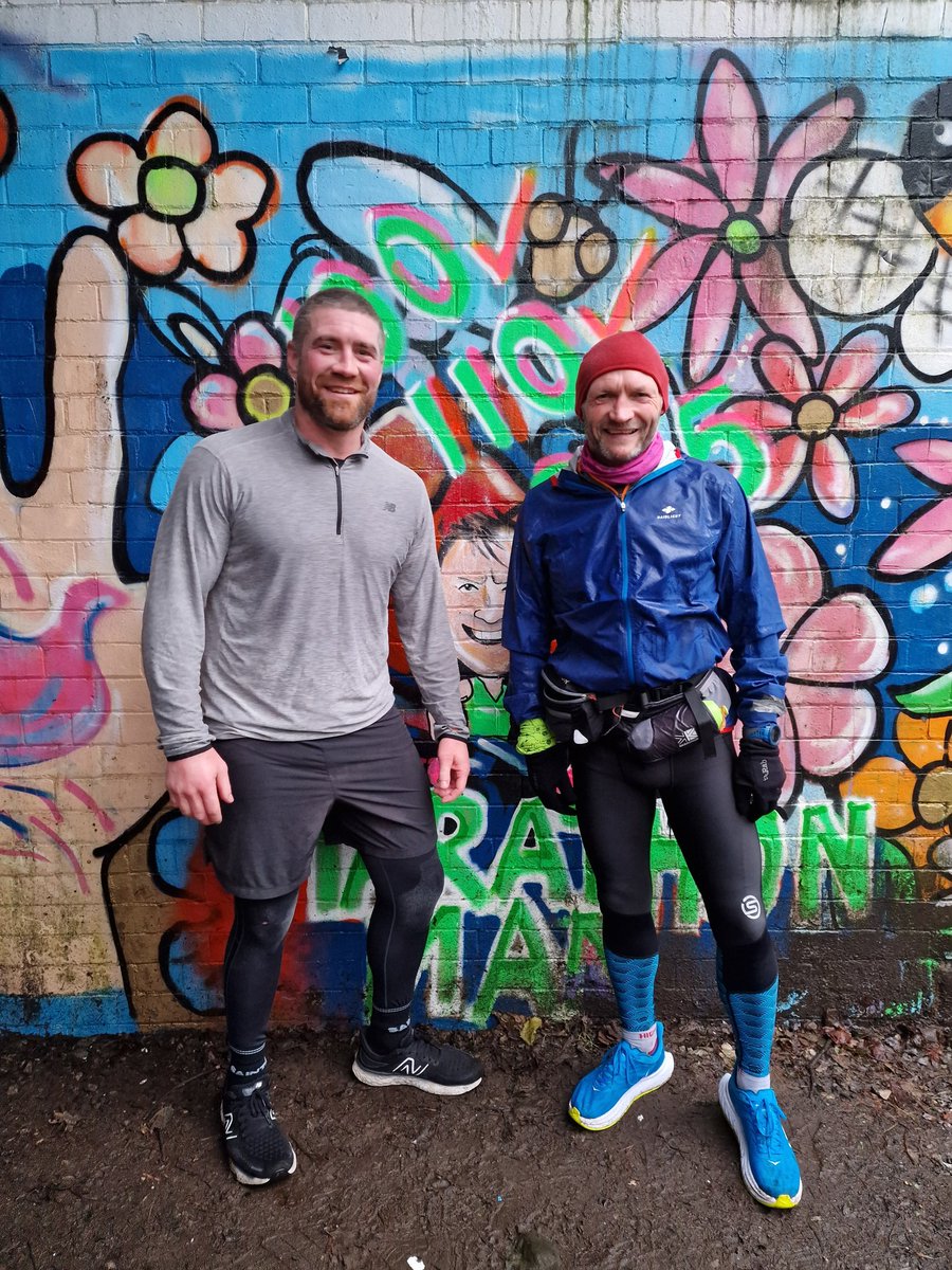 Let's get Gary to 10,000 Followers!!

This morning he was joined by Rugby League Legend <a href="/kyleamor87/">kyle amor</a>

Please RT and get your friends FOLLOWING

THREE DAYS TO GO

#GetGaryTheMillion

justgiving.com/threesixfive