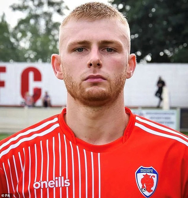 Sportywagon's tweet photo. Very sad to hear of the needless death of footballer Coby Fisher murdered in a Birmingham night club on Boxing Day.Saw him play @SportingFC Whats wrong with the world back in my day if absolutely necessary it was some fisty cuffs outside now its knives &amp; guns #Cowards #RIPCoby 🙏 https://t.co/Otfe0EWmiZ