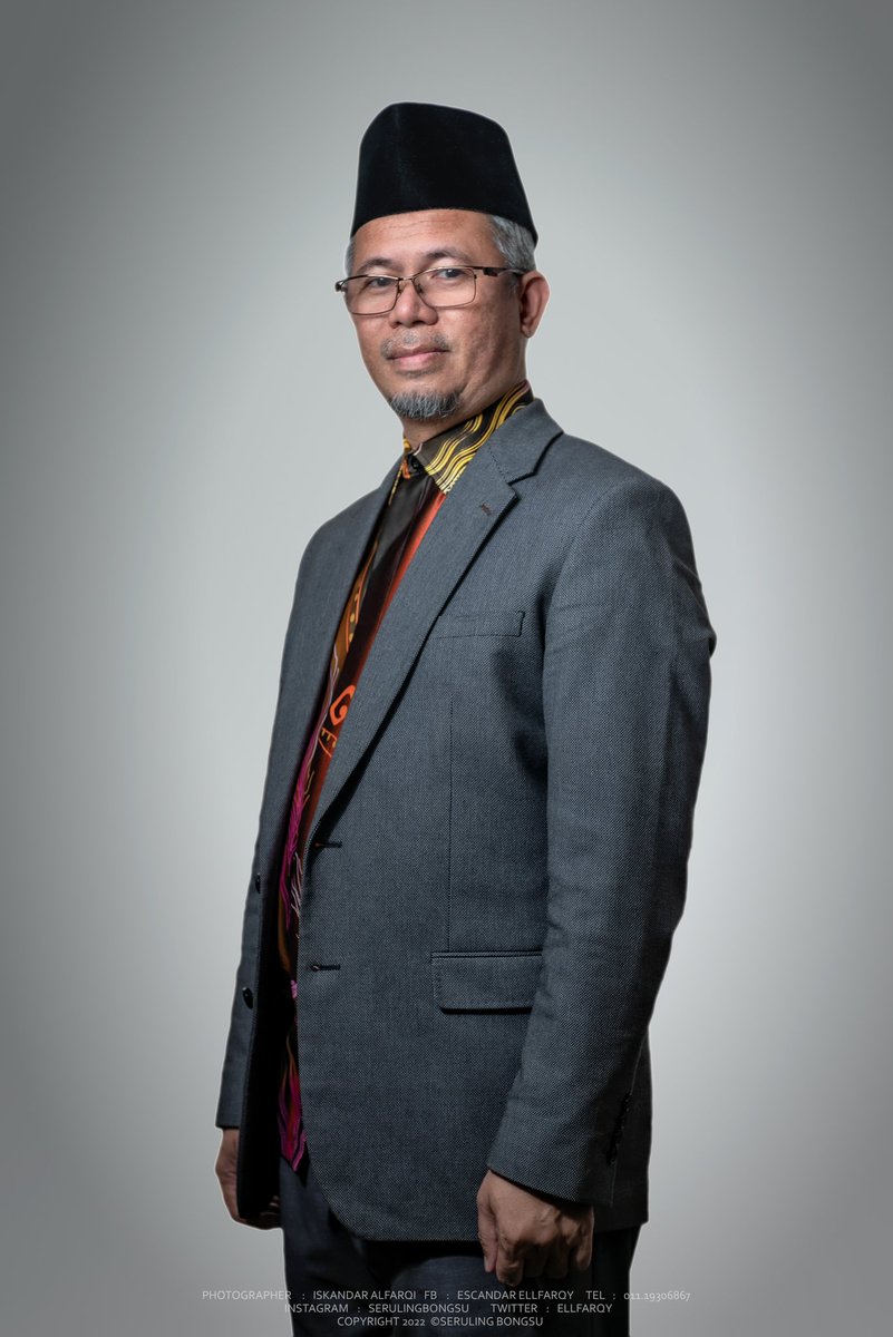Ellfarqy's tweet photo. Portrait

#indoor #usim #murabbi #wedding #fashion #event #family #corporate #portrait #portraiture #photographer #photographerkelantan #kelantan #terengganu #pahang #pantaitimur #malaysia #godox #ad400pro #lightshapers #photography #nikon #serulingbongsu https://t.co/neRPmbnhoC