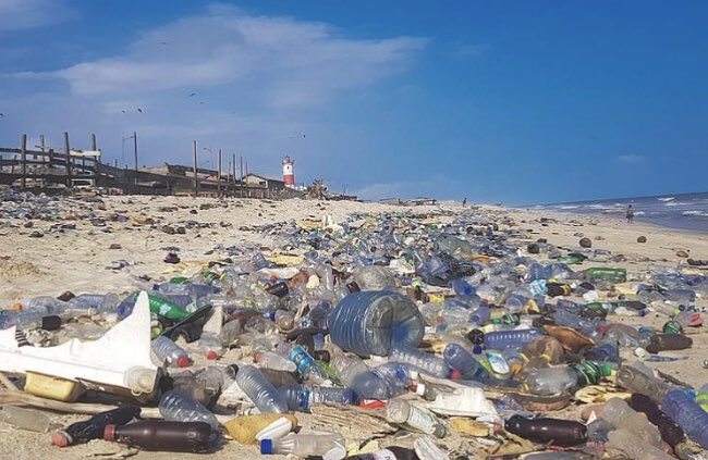 patsaknust's tweet photo. The greatest threat to our planet is the belief that someone else will save it. Plastic pollution free world is not a choice but a commitment to life and a commitment to the next generation. Join #Packaging Technology us we take a step into a better future. @Lets_Do__Better https://t.co/y75rHuw62c