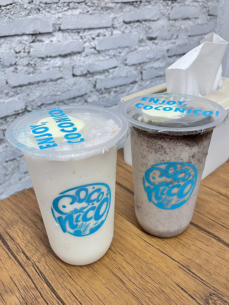nocturnalcutie's tweet photo. nasi bungkus ala jepang &amp; coconut shake di Bandar Lampung ✨

📍hello(dot)coconico
muraaah! coconut shakenya 16 ribuan, nasinya start from 23k

me lovin their coconut shake, beneran ada slice coconutnya. topping nasi aka lauknya juga pas buat harga 20 ribuan #dindinchomp https://t.co/PC0fsQNPzo