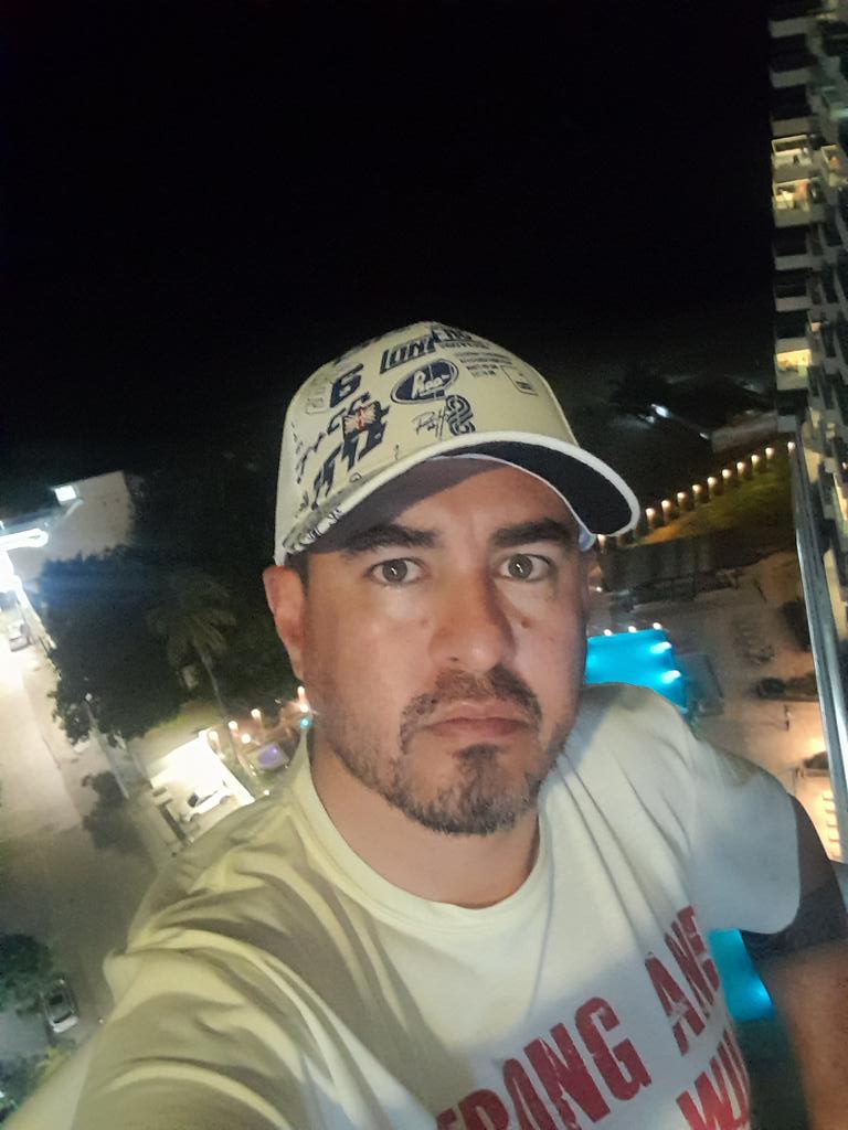 dmcasas49's tweet photo. Descanso!!!! https://t.co/Dl3whlnriY