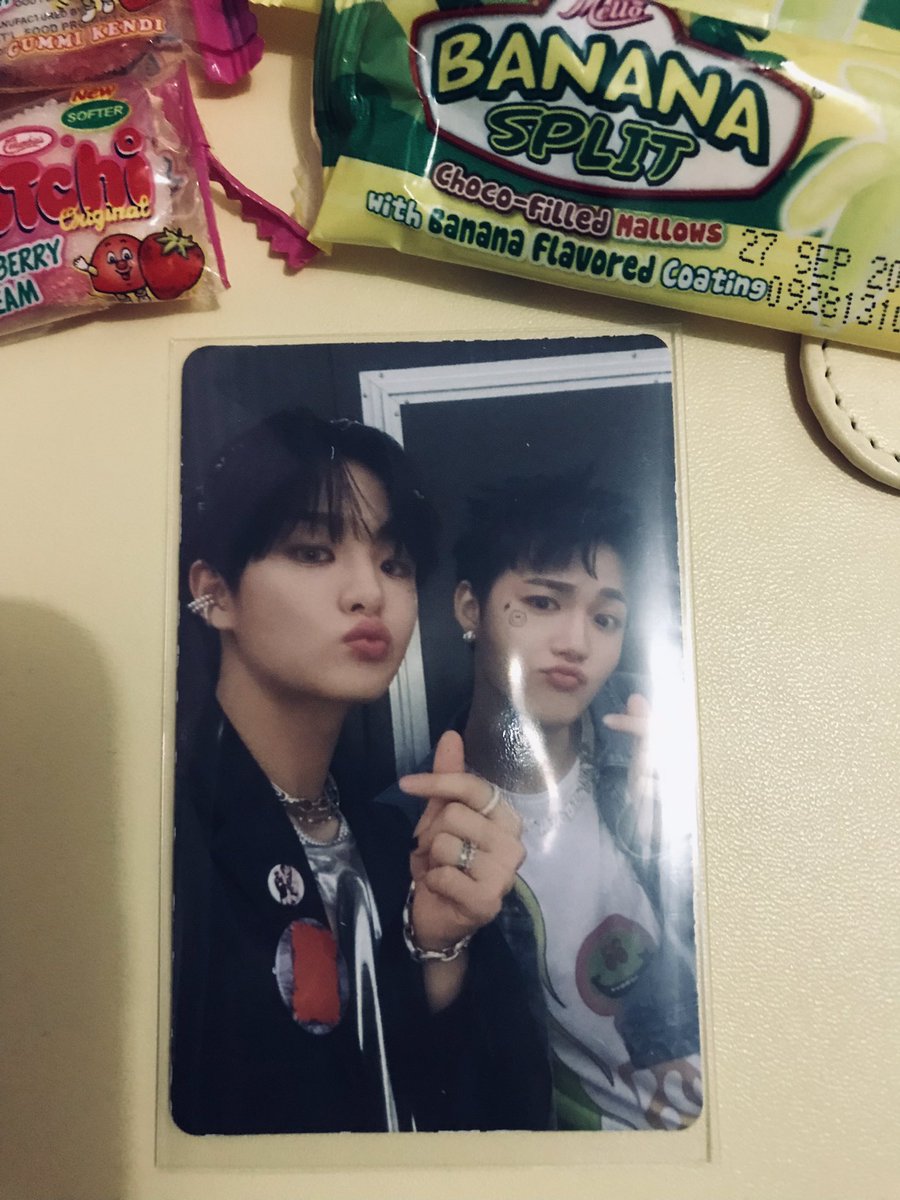 iyazcart's tweet photo. yaayy finally received my lovely dohoon unit pc😭 kinikilig aq hays anyways thank u @ms_teuwitter for the secured packaging and sa freebies also!! have a happy new year to all🫶 https://t.co/ikeMfb7mEB