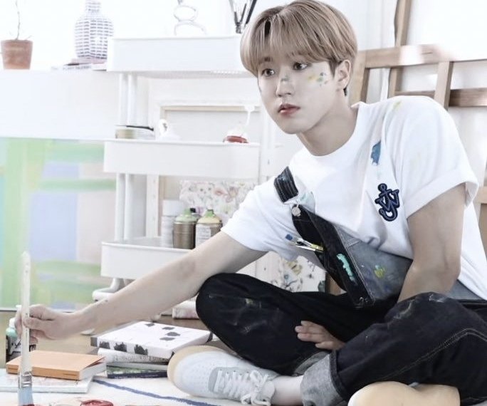 seonjinae's tweet photo. #minsung au, где минхо срочно приспичило покрасить свои убитые волосы в синий, а джисон лучший колорист и мастер в сеуле https://t.co/i4BPSK8SLP