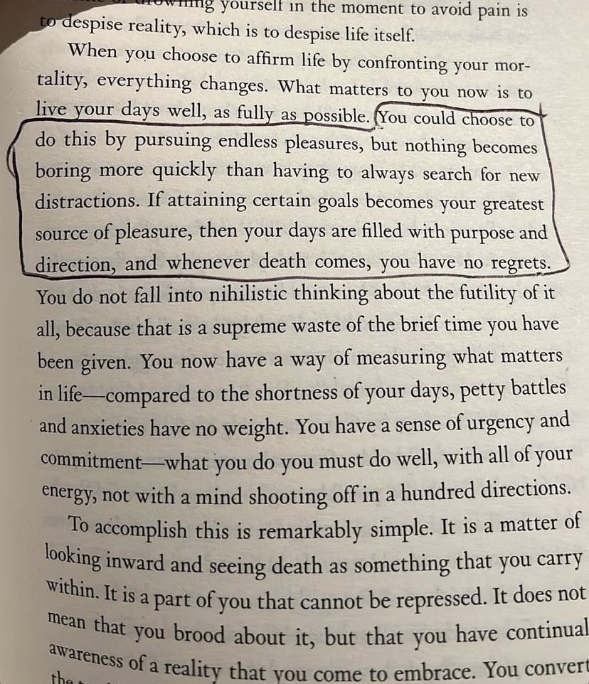 AroudMarwan's tweet image. 2022😴